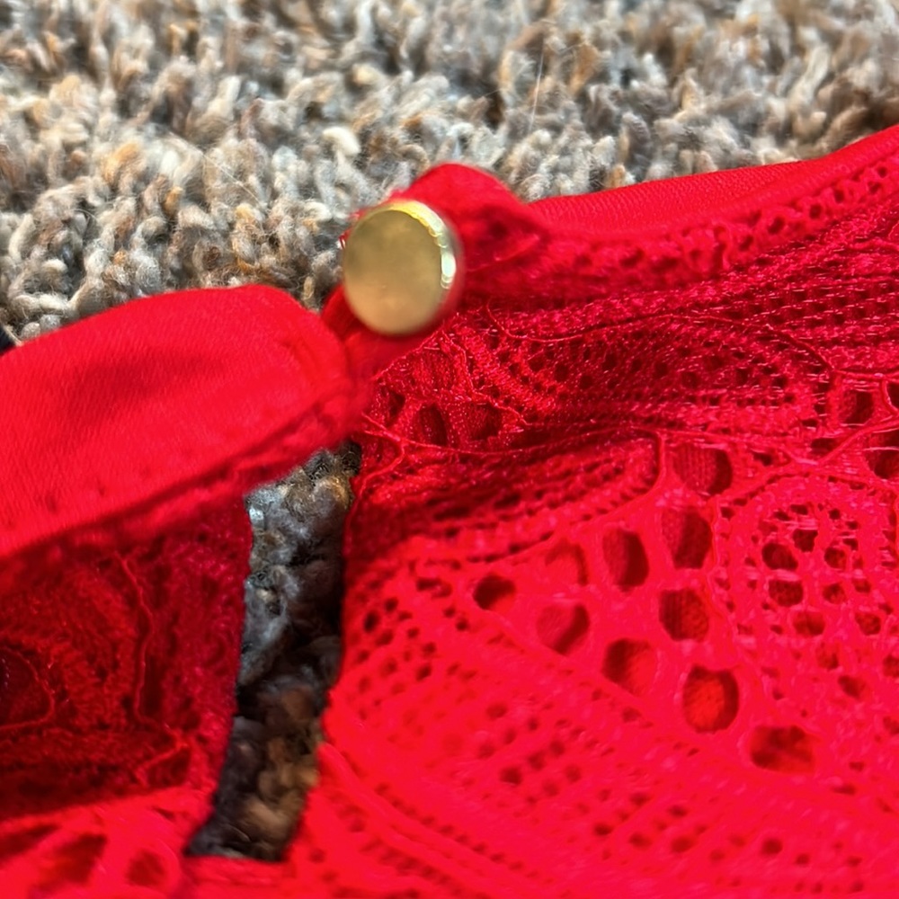 New Liz Claiborne Career Petite Red Lace Short Sleeve Top PXXL - Picture 7 of 8